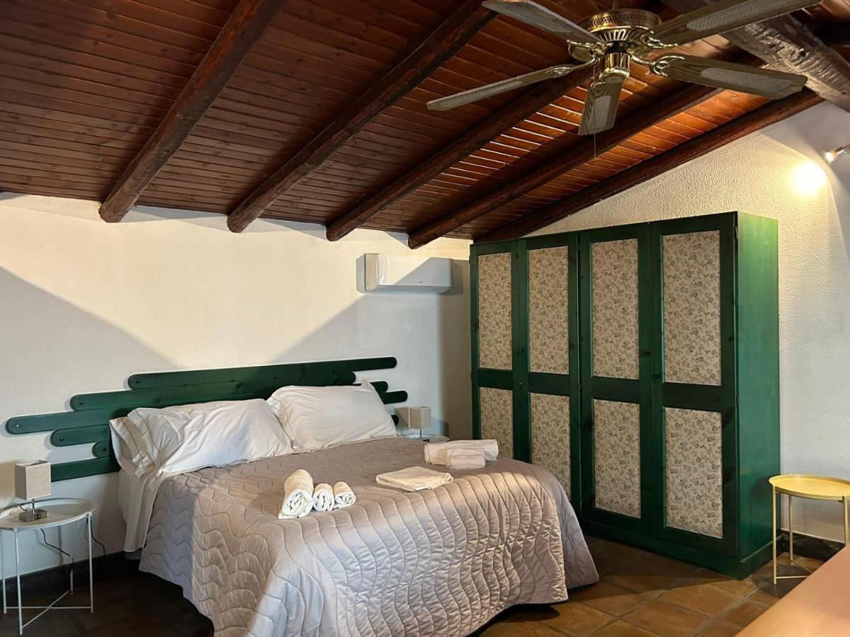 Li Cuti Apartments 卡塔尼亚 外观 照片