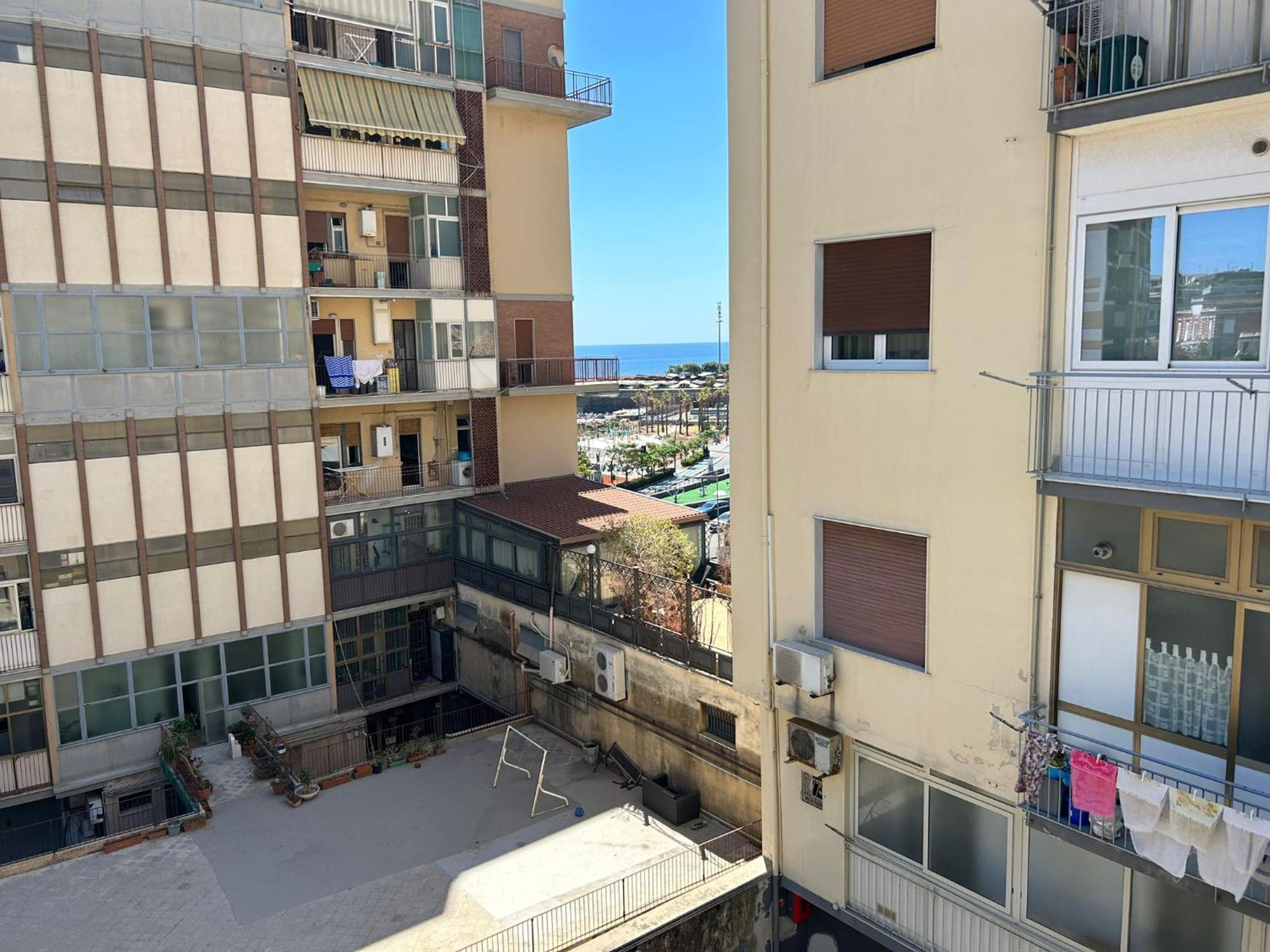 Li Cuti Apartments 卡塔尼亚 外观 照片